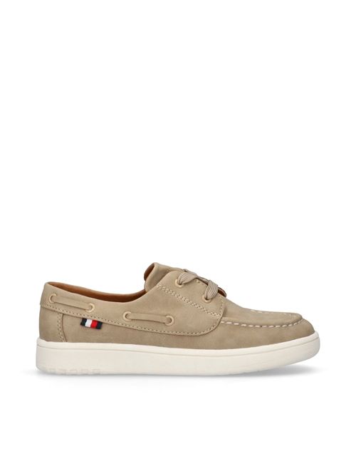 Sneakers beige stile barca con dettaglio iconico TOMMY HILFIGER | 33853BEIGE